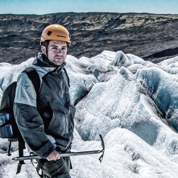 🌟𝗠𝗲𝗲𝘁 𝘆𝗼𝘂𝗿 𝗣𝗼𝘀𝗵𝗲𝗿, 𝗘𝗿𝗶𝗰! - Picture 6 of 13